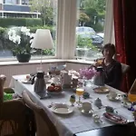 Frans Hals Bed & Breakfast 4*