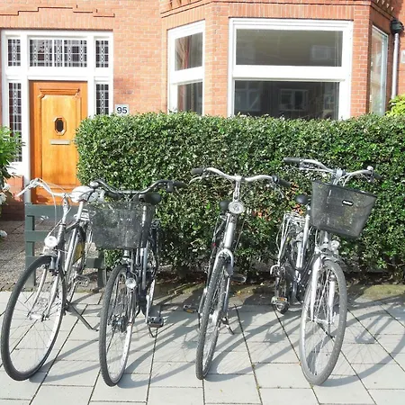 Frans Hals Bed & Breakfast 4*