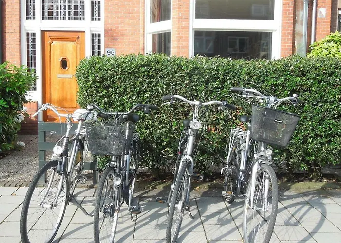 Frans Hals Bed & Breakfast 4*