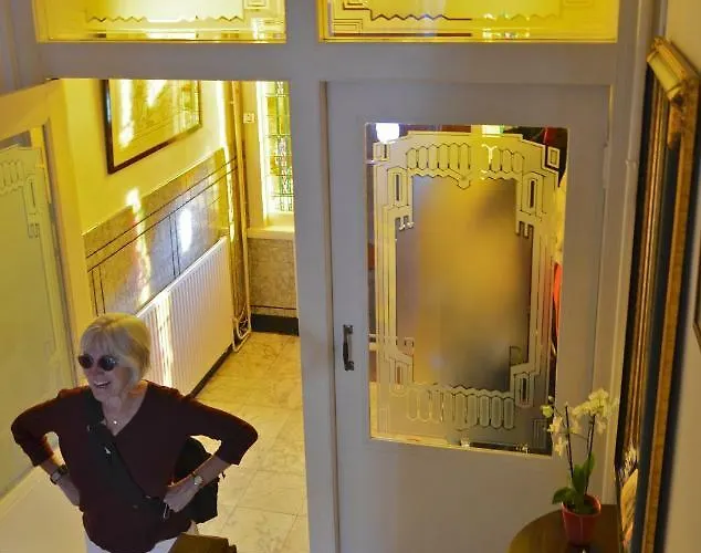 Frans Hals Bed & Breakfast 4*